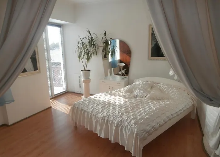 Private For You * Tartu